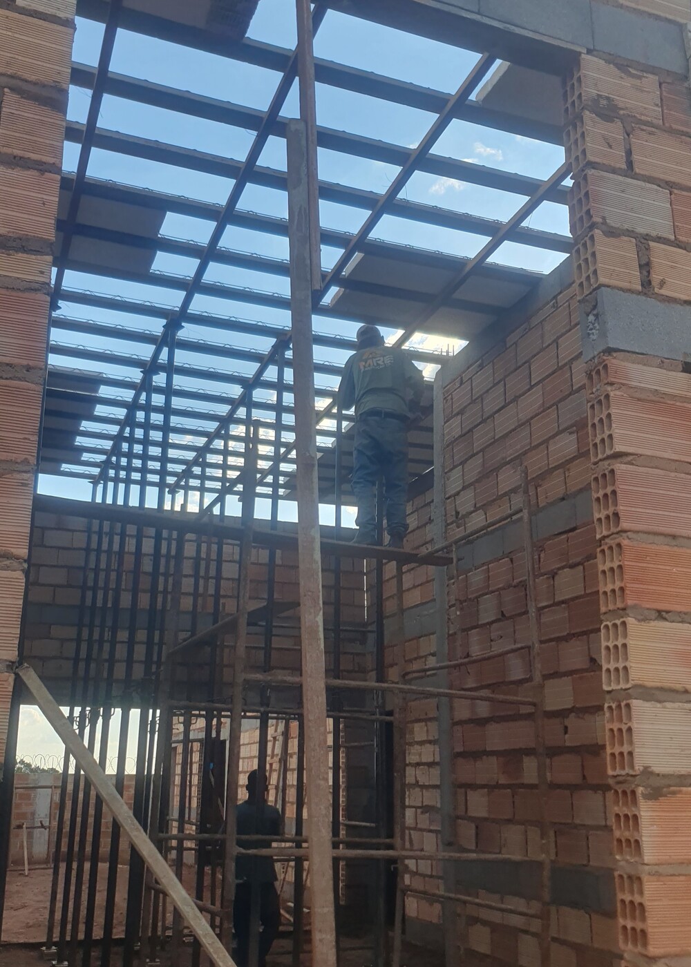Residência em Execução — foto 4 da obra executada pela MRE Construções
