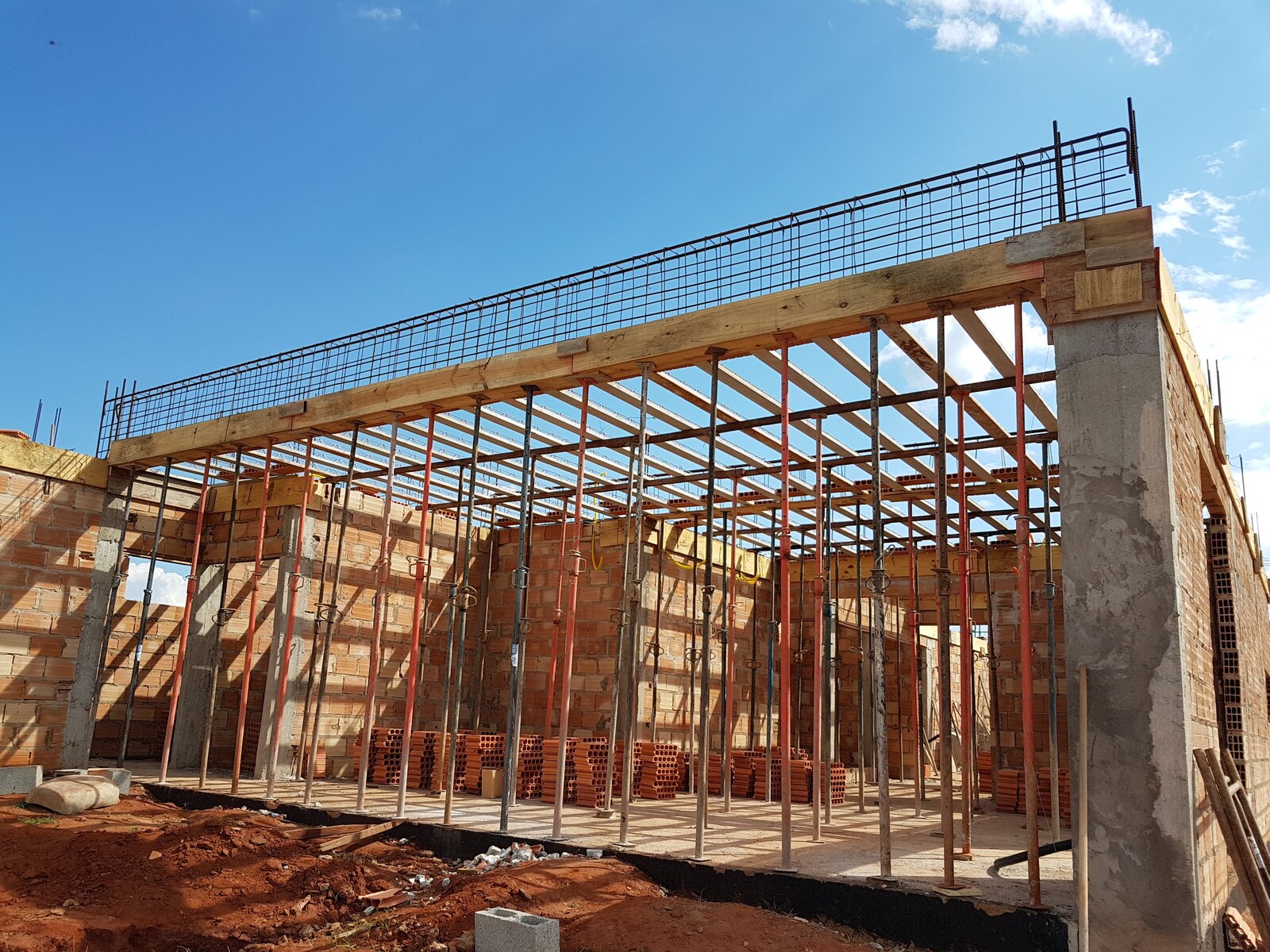 Residência Chave na Mão — foto 3 da obra executada pela MRE Construções