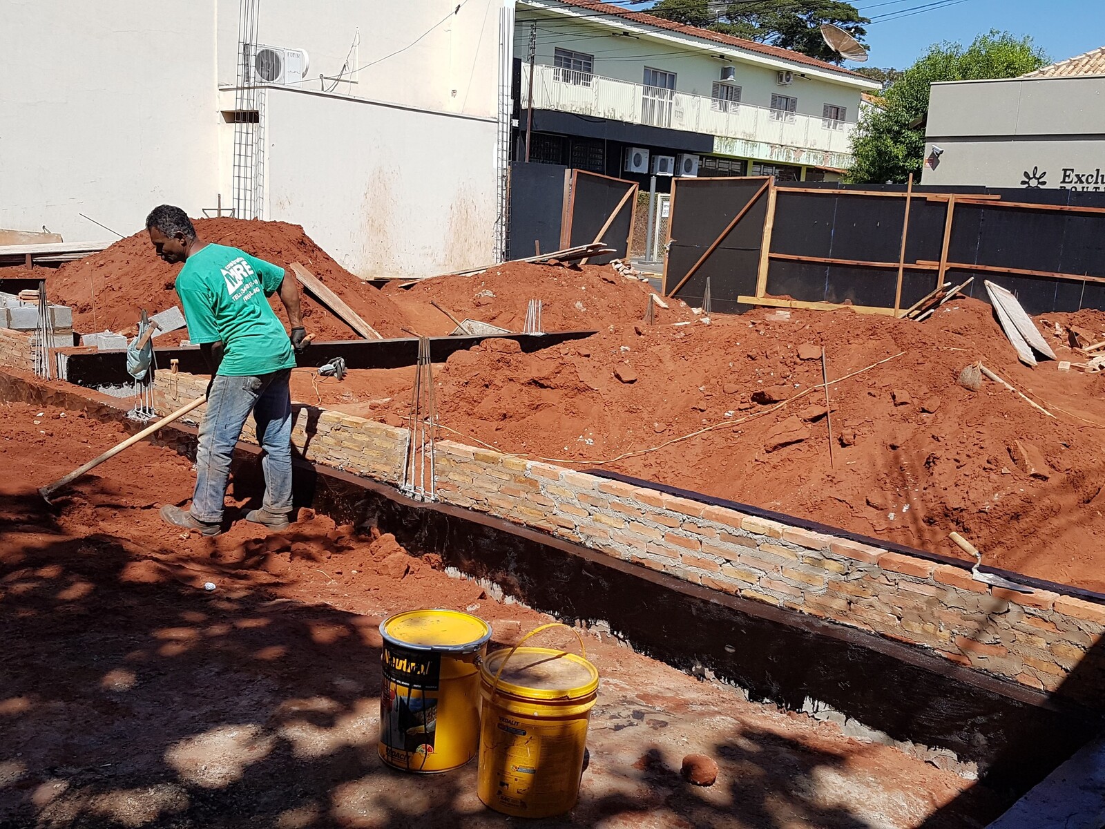 Sobrado Comercial — foto 1 da obra executada pela MRE Construções
