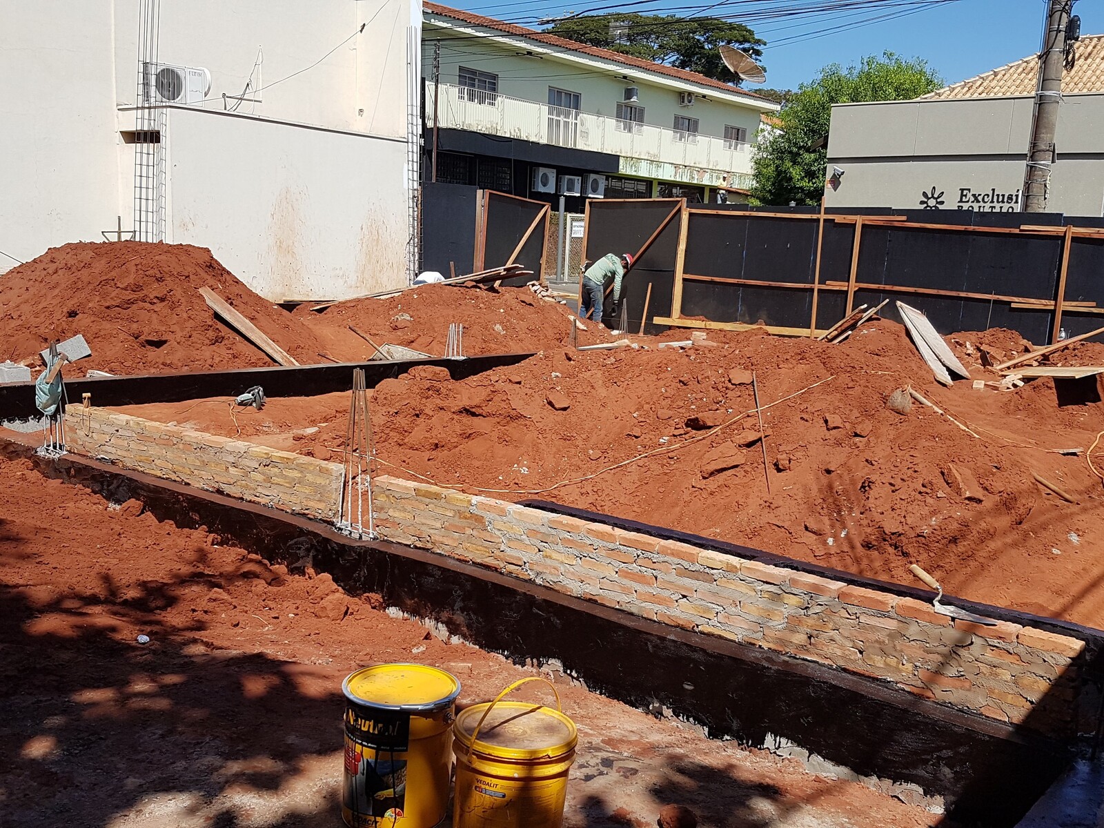 Sobrado Comercial — foto 2 da obra executada pela MRE Construções