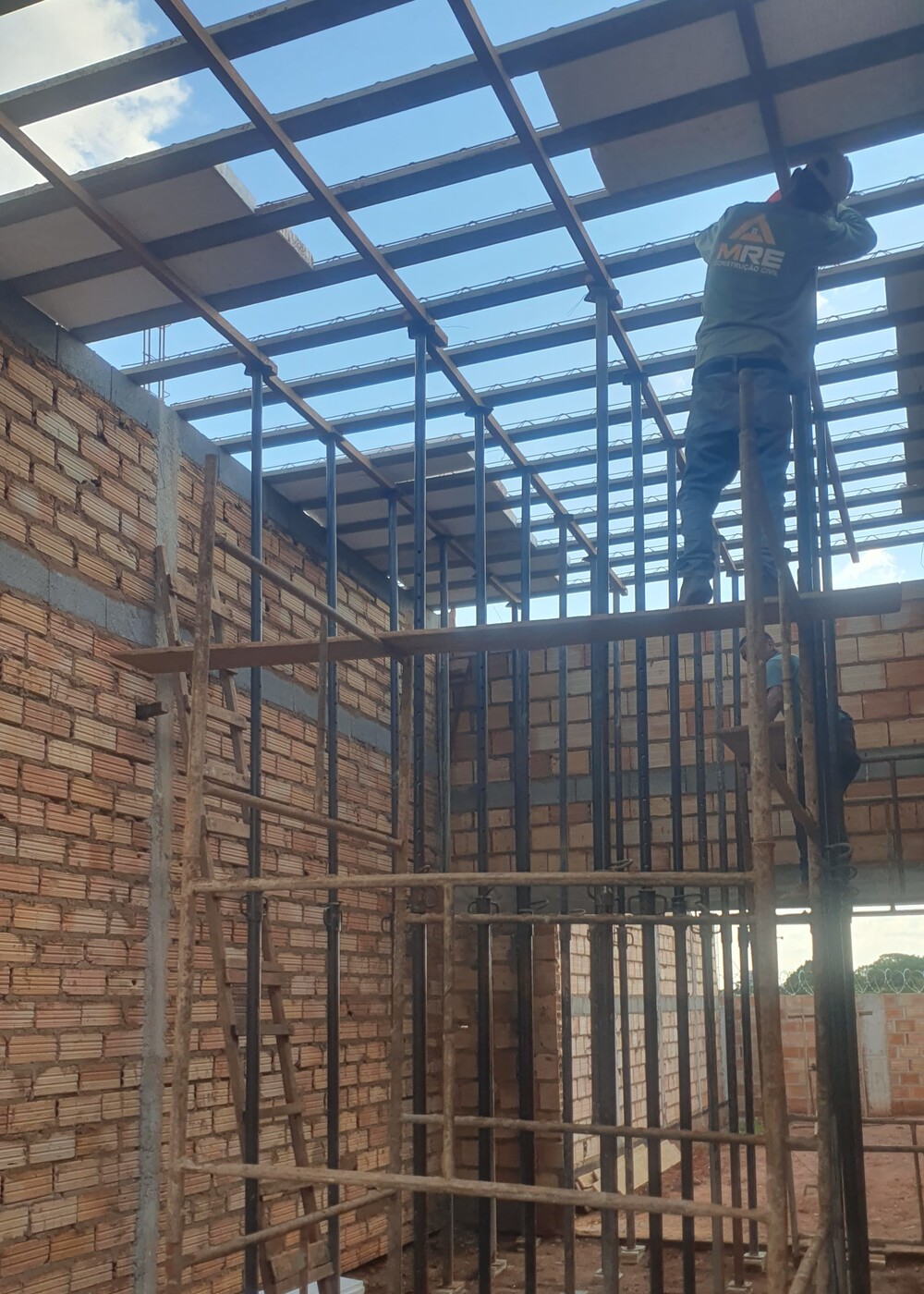Residência em Execução — foto 3 da obra executada pela MRE Construções