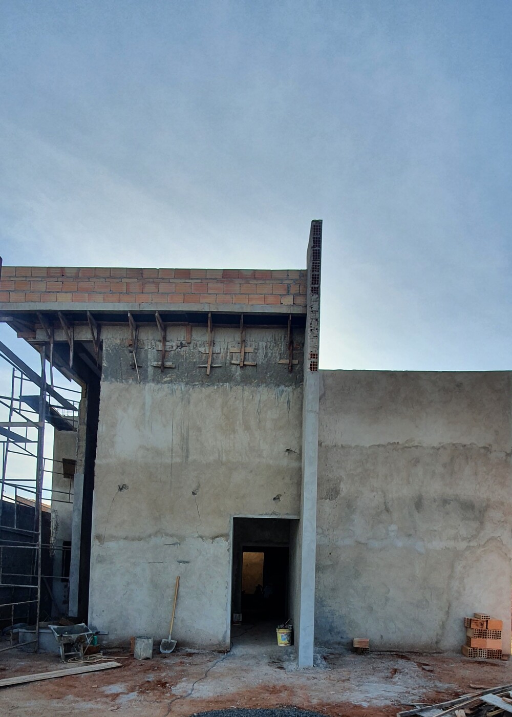 Residência Alto Padrão — foto 3 da obra executada pela MRE Construções