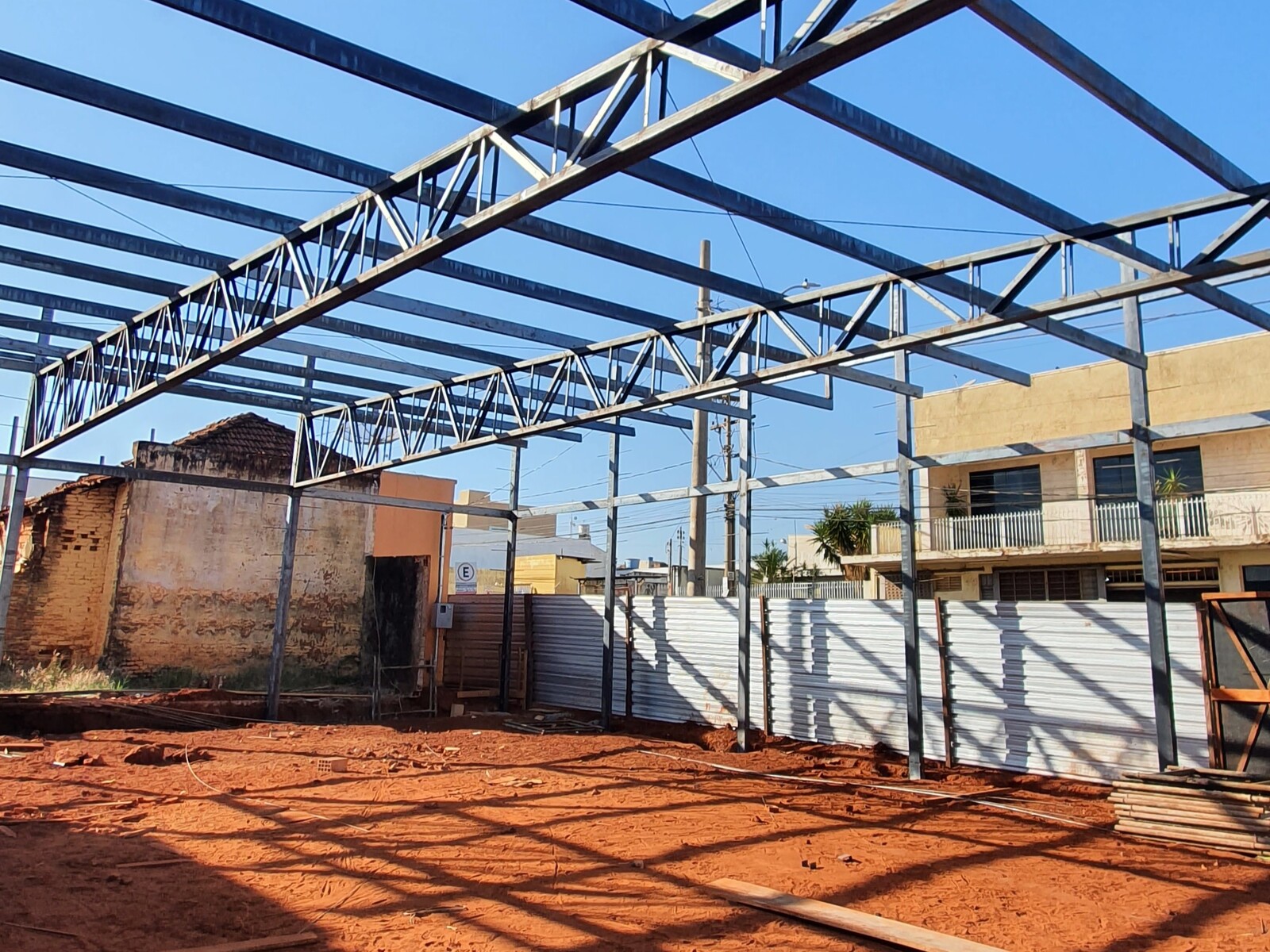 Drogaria — foto 2 da obra executada pela MRE Construções